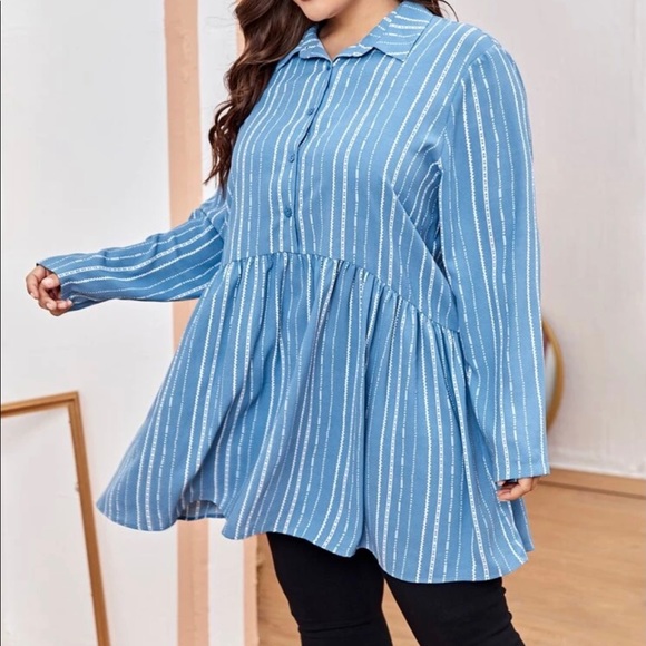 TOP NWOT - Picture 1 of 7